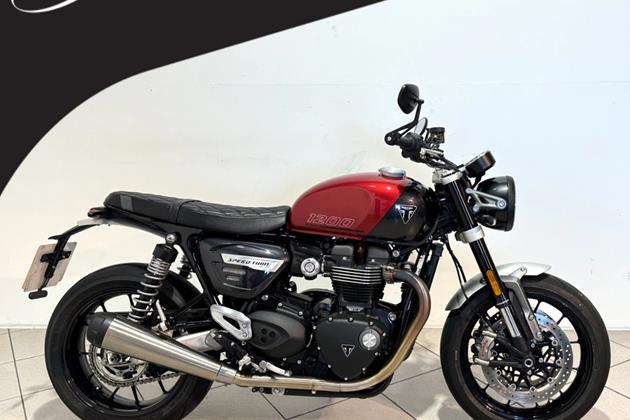 TRIUMPH SPEED TWIN 1200