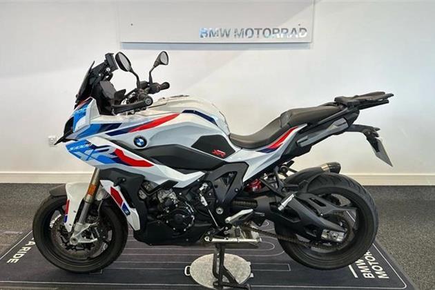 BMW S1000XR