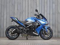 SUZUKI GSX-S1000F