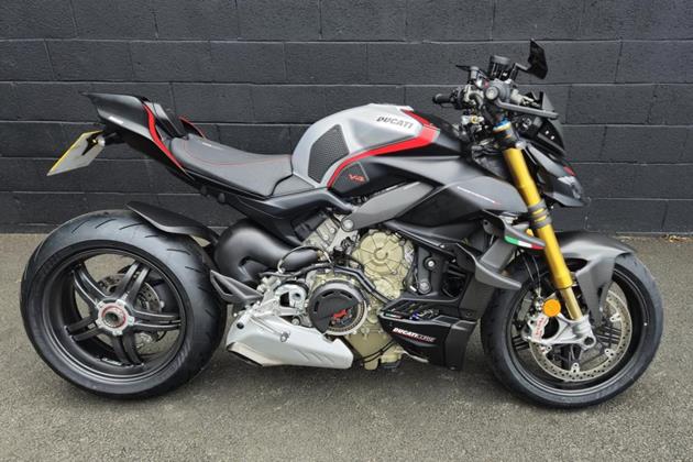 DUCATI STREETFIGHTER V4S