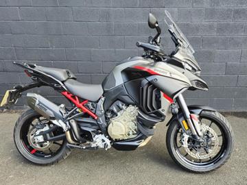 DUCATI MULTISTRADA V4S GRAND TOUR