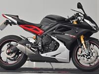 TRIUMPH DAYTONA 675