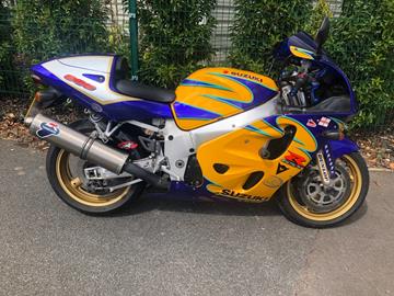 SUZUKI GSX-R600