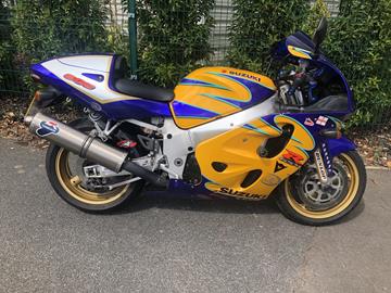 SUZUKI GSX-R600