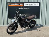 TRIUMPH SCRAMBLER 1200