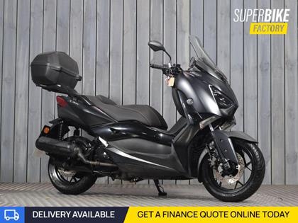 YAMAHA XMAX 125