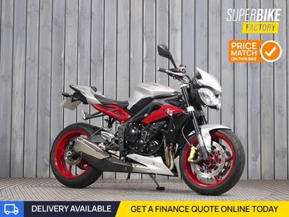 TRIUMPH STREET TRIPLE 675