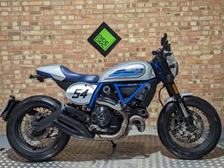 DUCATI SCRAMBLER 800 