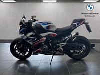 BMW M1000R