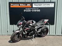 TRIUMPH STREET TRIPLE 765 RS