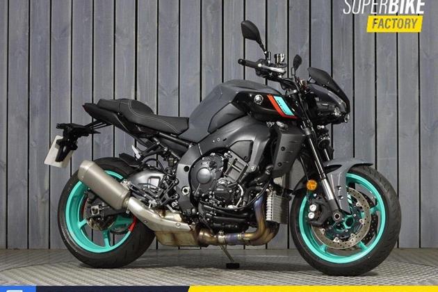 YAMAHA MT-10