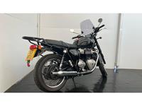 TRIUMPH BONNEVILLE T100