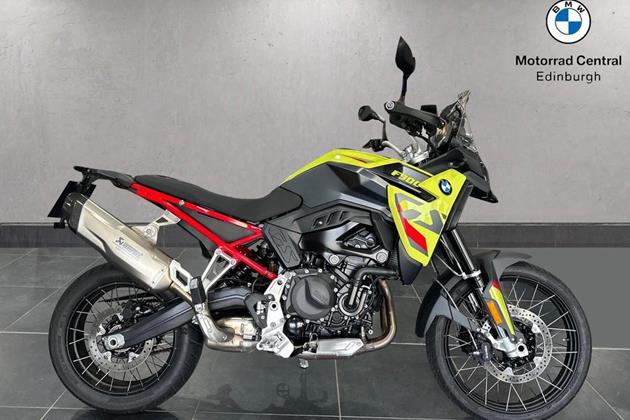 BMW F900GS