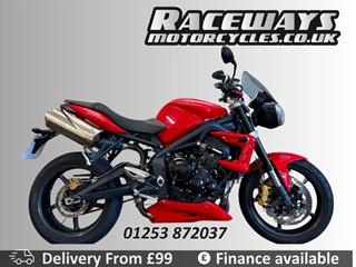 TRIUMPH STREET TRIPLE R 