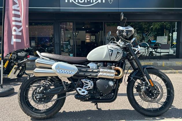 TRIUMPH SCRAMBLER 1200