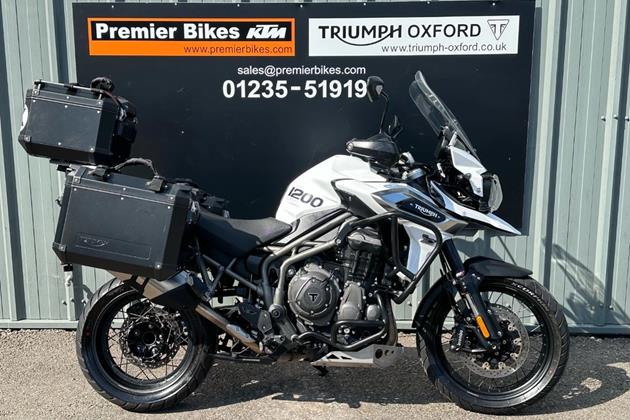 TRIUMPH TIGER 1200 XC