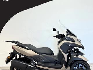 YAMAHA TRICITY 300 