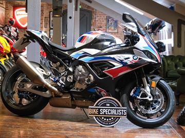 BMW M1000RR