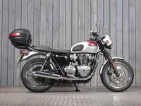 TRIUMPH BONNEVILLE T120