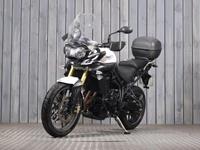 TRIUMPH TIGER 800