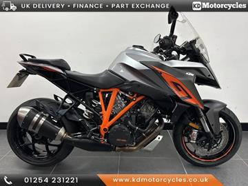 KTM 1290 SUPERDUKE GT