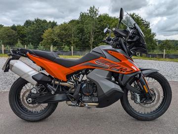 KTM 890 ADVENTURE