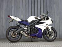 TRIUMPH DAYTONA 675