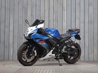 SUZUKI GSX-R600