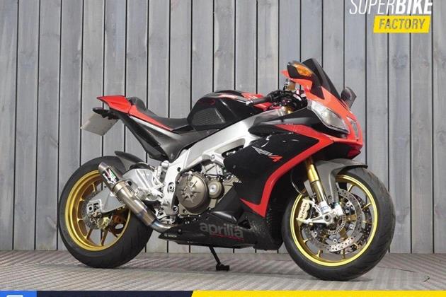 APRILIA RSV4