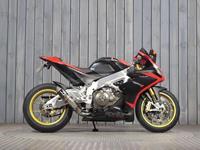 APRILIA RSV4