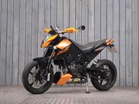 KTM 690 DUKE