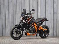 KTM 690 DUKE