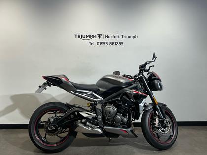 TRIUMPH STREET TRIPLE 765 RS