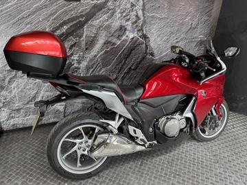 HONDA VFR1200F