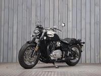 TRIUMPH SPEEDMASTER 1200