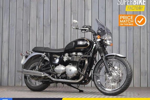 TRIUMPH BONNEVILLE T100