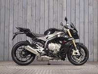 BMW S1000R