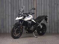 TRIUMPH TIGER 900