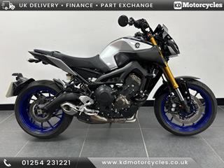 YAMAHA MT-09 SP 