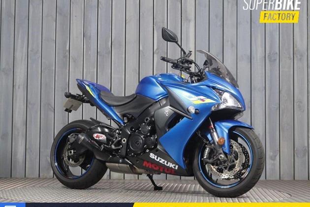 SUZUKI GSX-S1000F