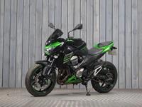 KAWASAKI Z800