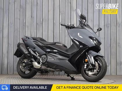 YAMAHA TMAX 560