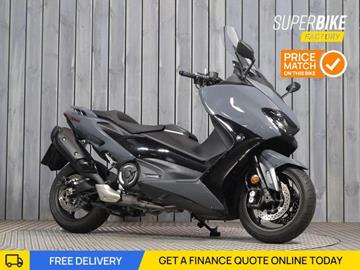 YAMAHA TMAX 560