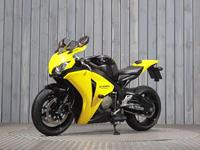 HONDA CBR1000RR FIREBLADE