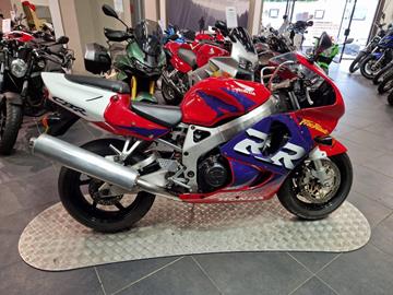 HONDA CBR900RR FIREBLADE