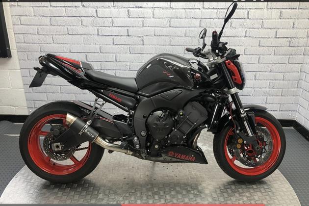 YAMAHA FZ1