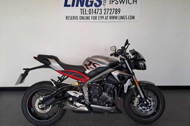 TRIUMPH STREET TRIPLE 765 RS