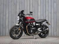 TRIUMPH SPEED TWIN 1200