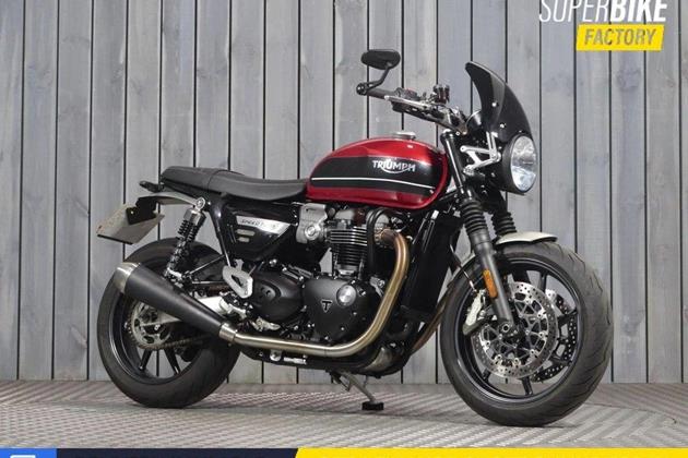 TRIUMPH SPEED TWIN 1200