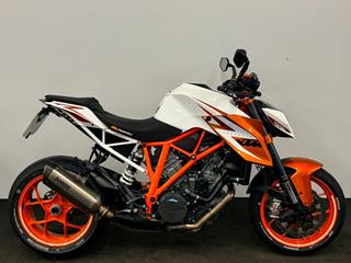 KTM 1290 SUPERDUKE R 